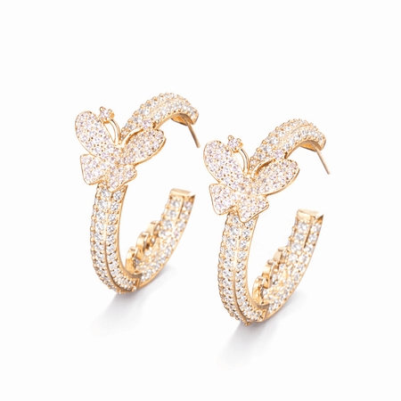 Papilla – eleganckie kolczyki z motywem motyla w złotym kolorze | Chloe DIAMOND