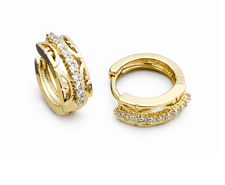 Luna Glow – kolczyki w kolorze złotym z białymi kamieniami | Chloe DIAMOND